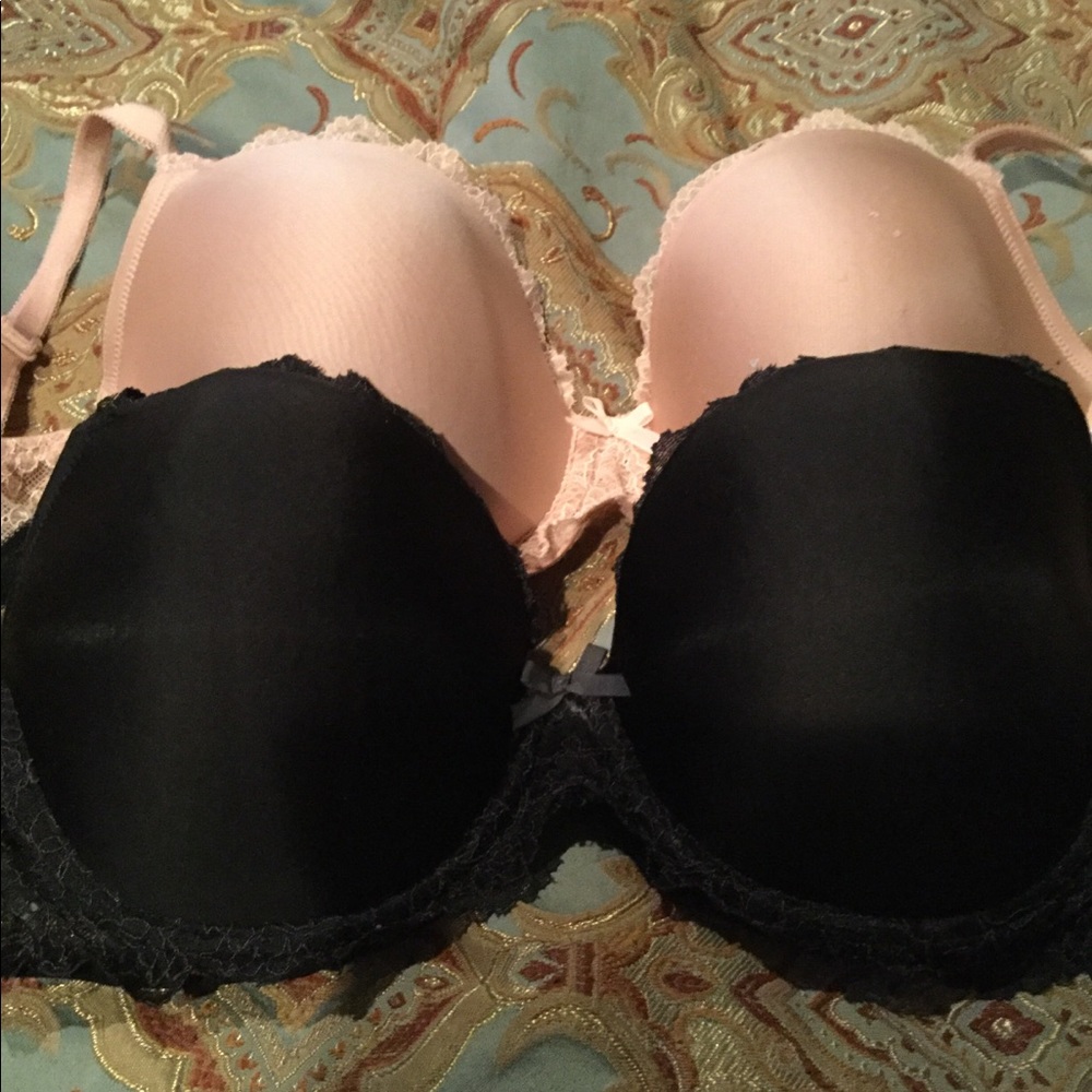 Victoria’s Secret 34DD